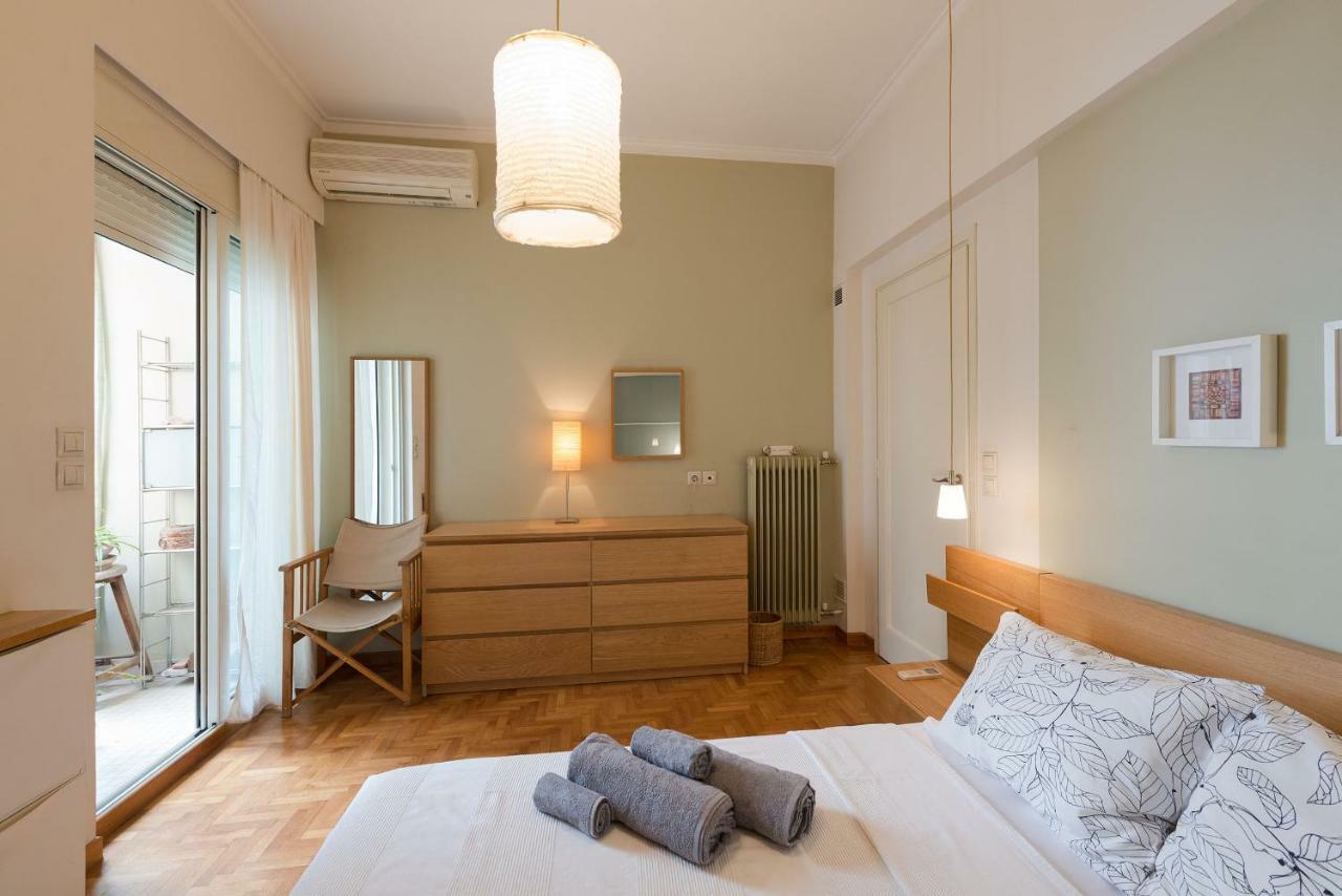 Stylish Flat With Veranda In The Heart Of Афины Экстерьер фото