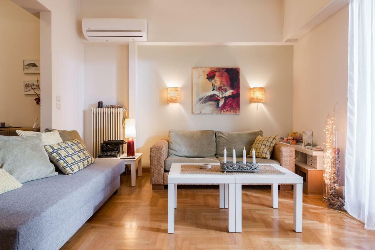 Stylish Flat With Veranda In The Heart Of Афины Экстерьер фото